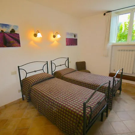Boutique Farmhouse In With Swimming Pool Дом отдыха